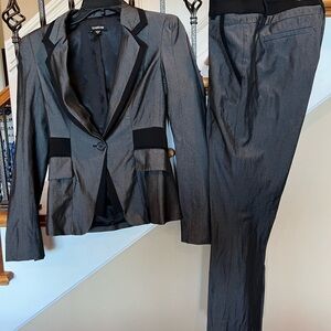 Bebe Decree Gray women's pantsuit Set jacket size 4 pants size 2